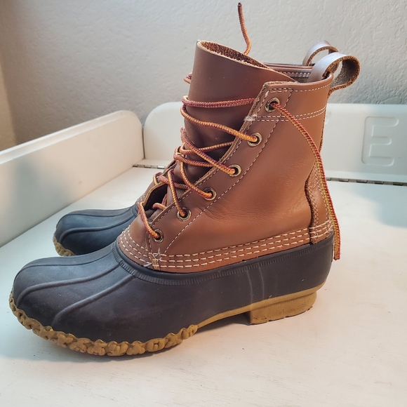 LlBean Boots, 8" tall women's size 7(fits like an 8) - Picture 4 of 8